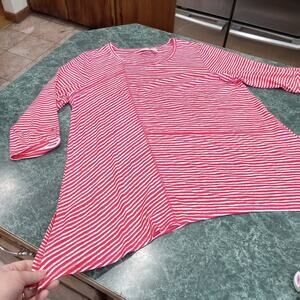 Zenergy By Chico’s 2 Large Red White Striped Shark Bite Tunic Top Blouse Beachy
